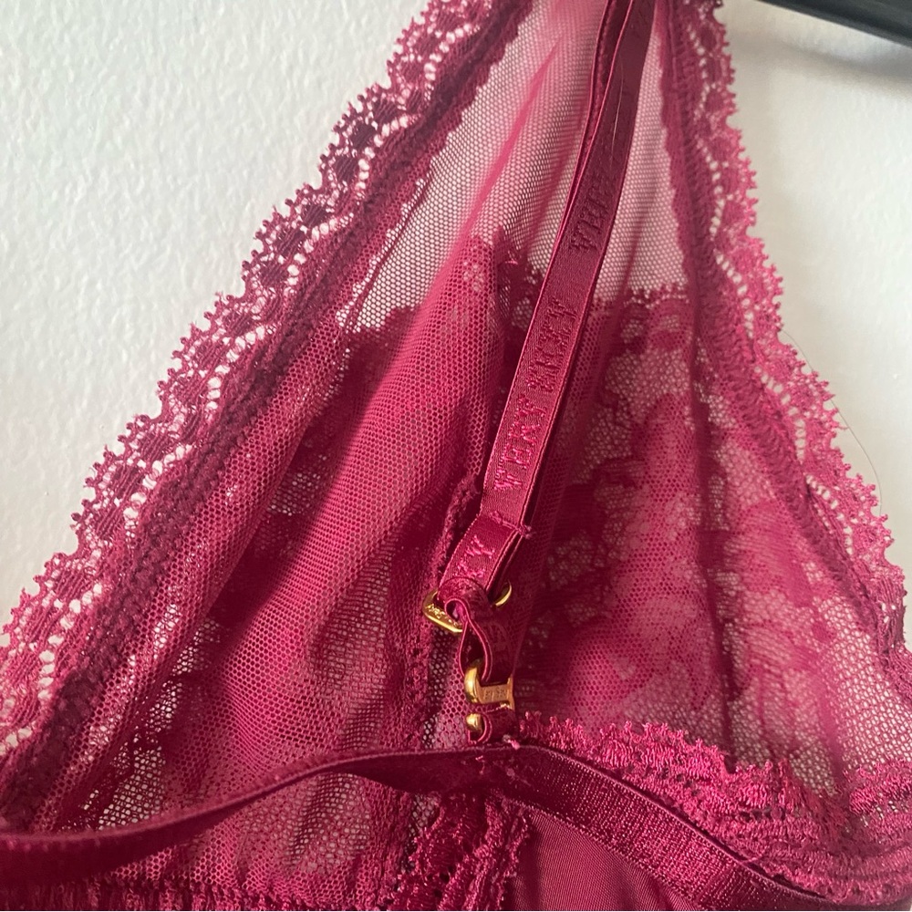 Y2K Victoria’s Secret Very Sexy Collection Satin Lace Trim V Neck Low Back Slip - Picture 12 of 12